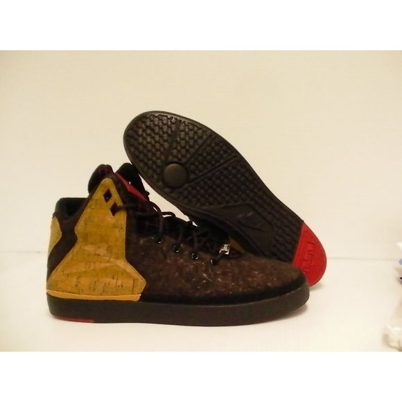 Mens Nike lebron xi nsw lifstyle basketball shoes multi color size 12 us new - Picture 1 of 4